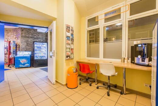 A O Koeln Dom Cologne Price Address Reviews