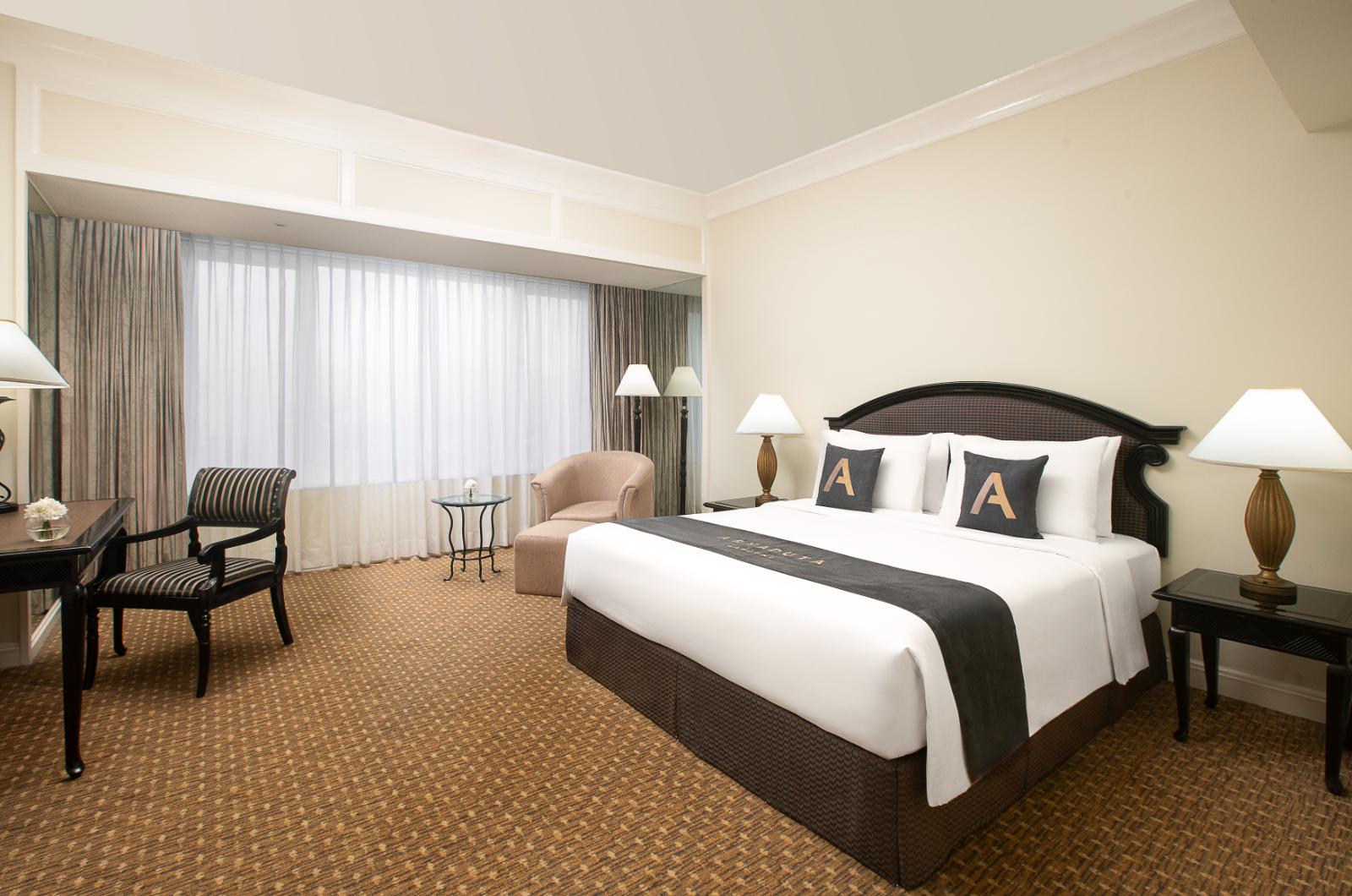 Hotel Aryaduta Bandung - Tap to explore photos