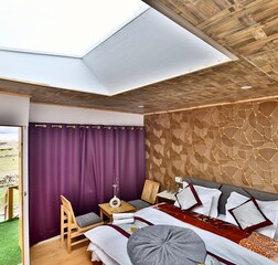 Luxury Chalet with Stargazing with Heating