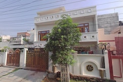 Om Kashi Villa, Varanasi