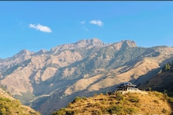 Tiger Mountain View -Near Tiger Falls, Chakrata