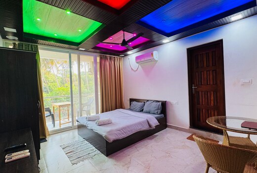 Sea Side Stay