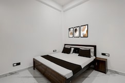 SPOT ON Galaxy Hotal, Soraon