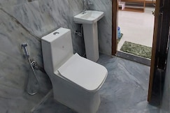 Himalayan View Stay Shehar Wala Ghar 2 BHK, Dehradun