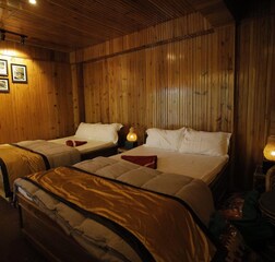 Deluxe Rooms