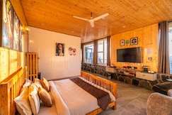 Highlanders cafe and stay, Tehri