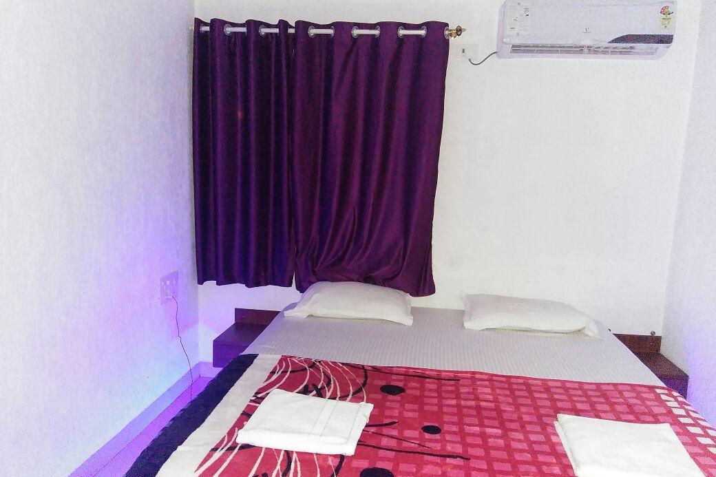 LATANAND RESIDENCY - Tap to explore photos