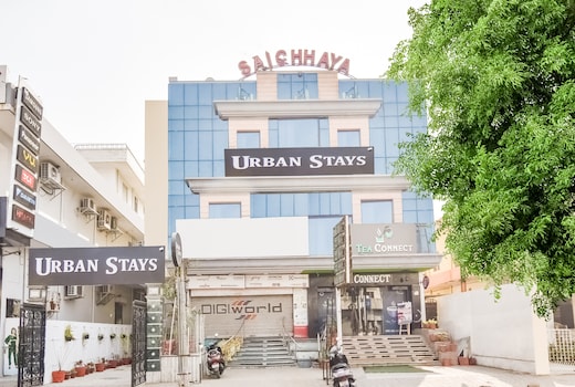 Collection O Hotel Urban Stays