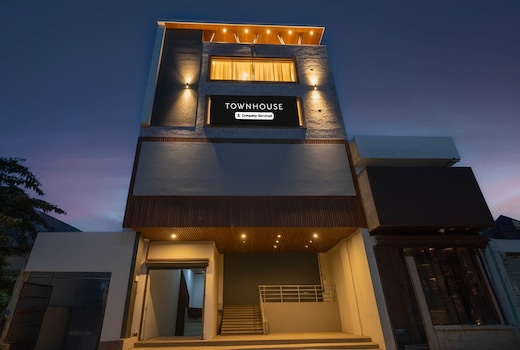 Townhouse DSIDC Bawana Formerly Kanhaiya Residency