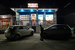 Hotel kanchan & swasti resturant, Barkot