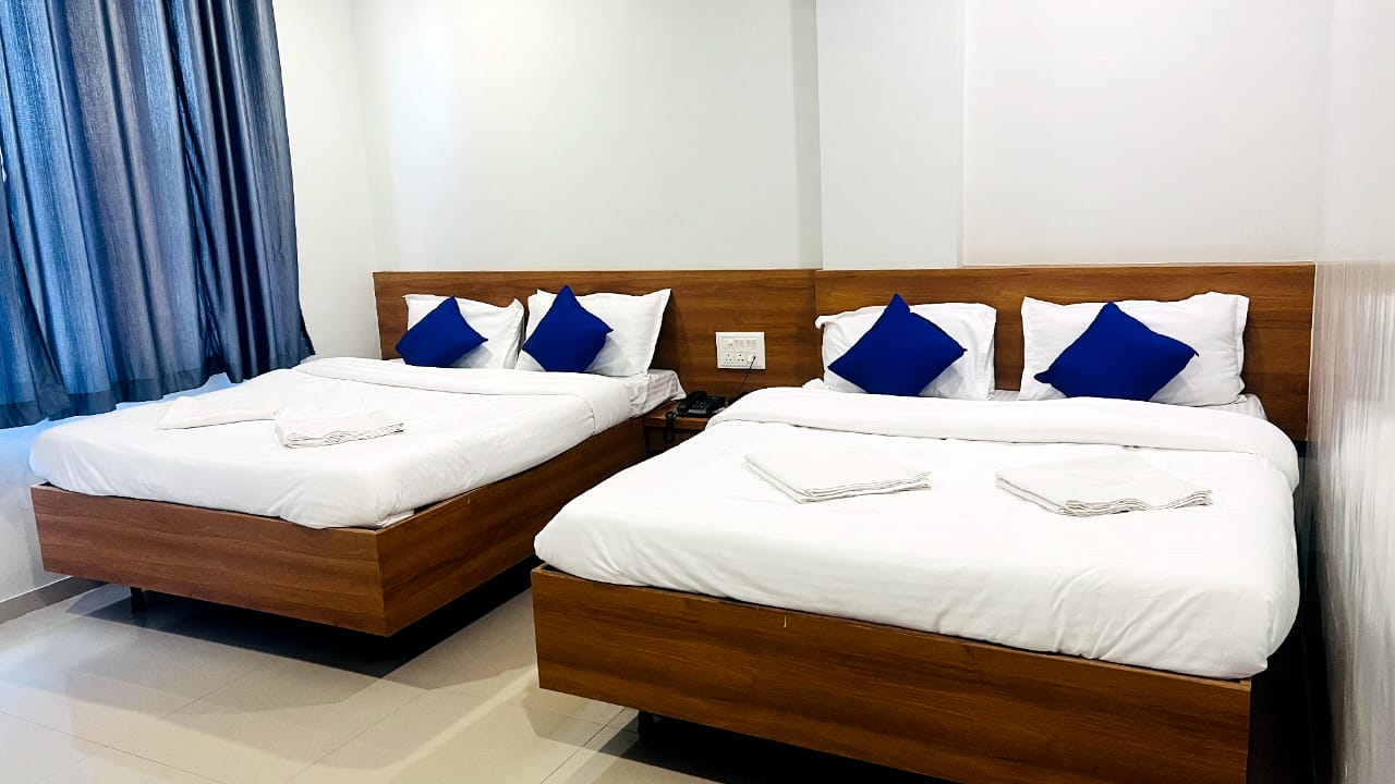 Hotel Sai Smruti - Tap to explore photos