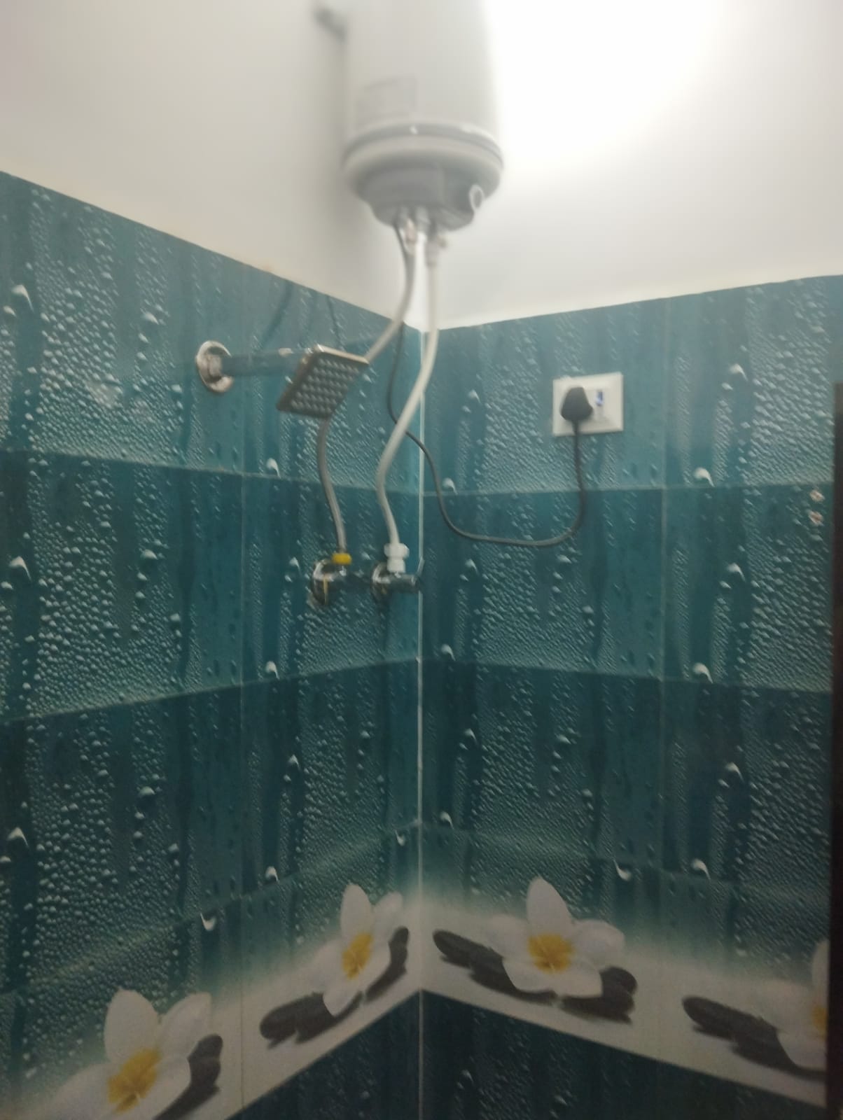 HOTEL MAA BHAGVATI - Tap to explore photos