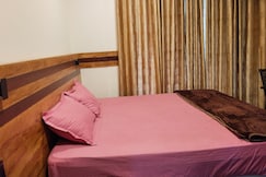 Nature Seasons Holidays, Munnar