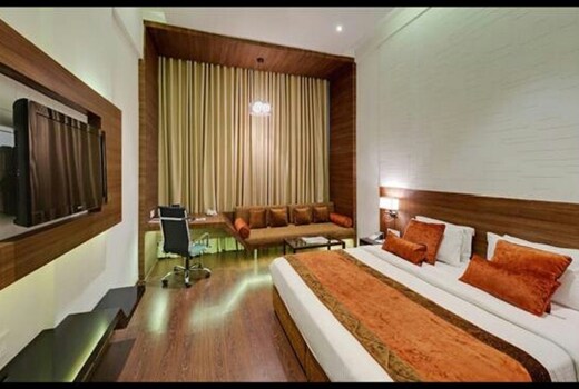 Hotel Centre Point Nagpur Inr 1165 Off 6 5 4 9 Hotel Price