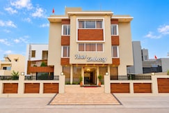 Hotel Embassy, Ujjain