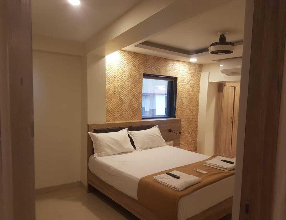 Hotel Godavari Inn - Tap to explore photos