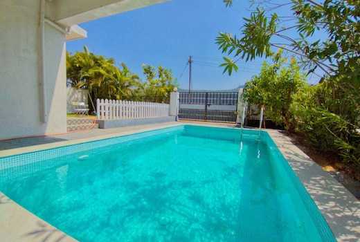 II EMPYREAN STAYS II 3BHK II COCKTAIL VILLA II