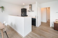 Spacious Apartment for 8 Guests, Antwerp