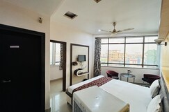 Hotel US Residency, Barun