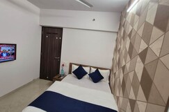 Tulsi Luxury Nesco Entire 2BHK, Mumbai