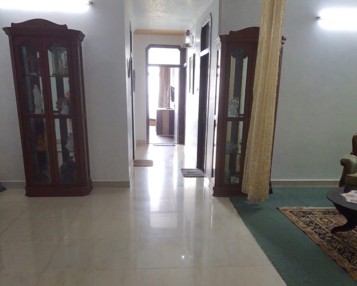 Travelnest Homestay | Mountain-view Rooms - Tap to explore photos