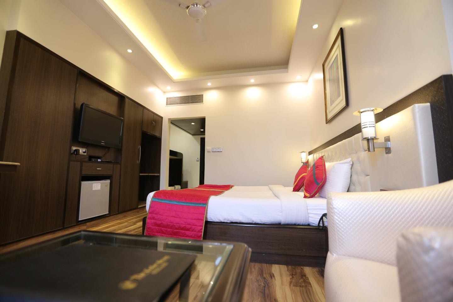 The Cedar Grand Hotel and Spa Shimla Hotel Price, Address & Reviews