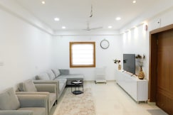 The Sky Villa ( Brand new premium penthouse), Hyderabad