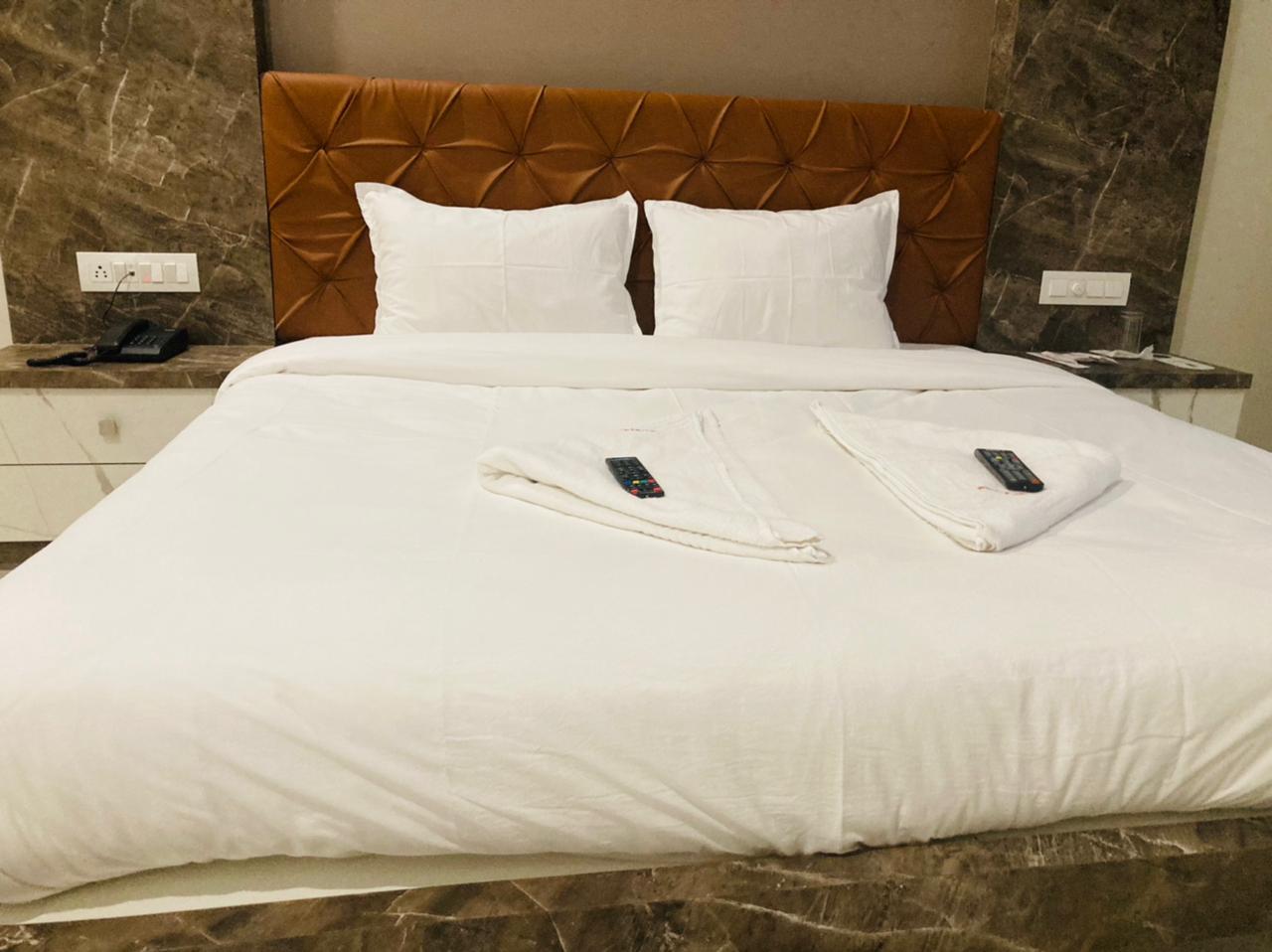 Hotel YUVRAJ 2