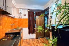 Pet friendly independent home | Kanchenjunga view, Darjeeling