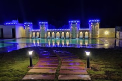 Shubham Highway Treat & Resort, Guna