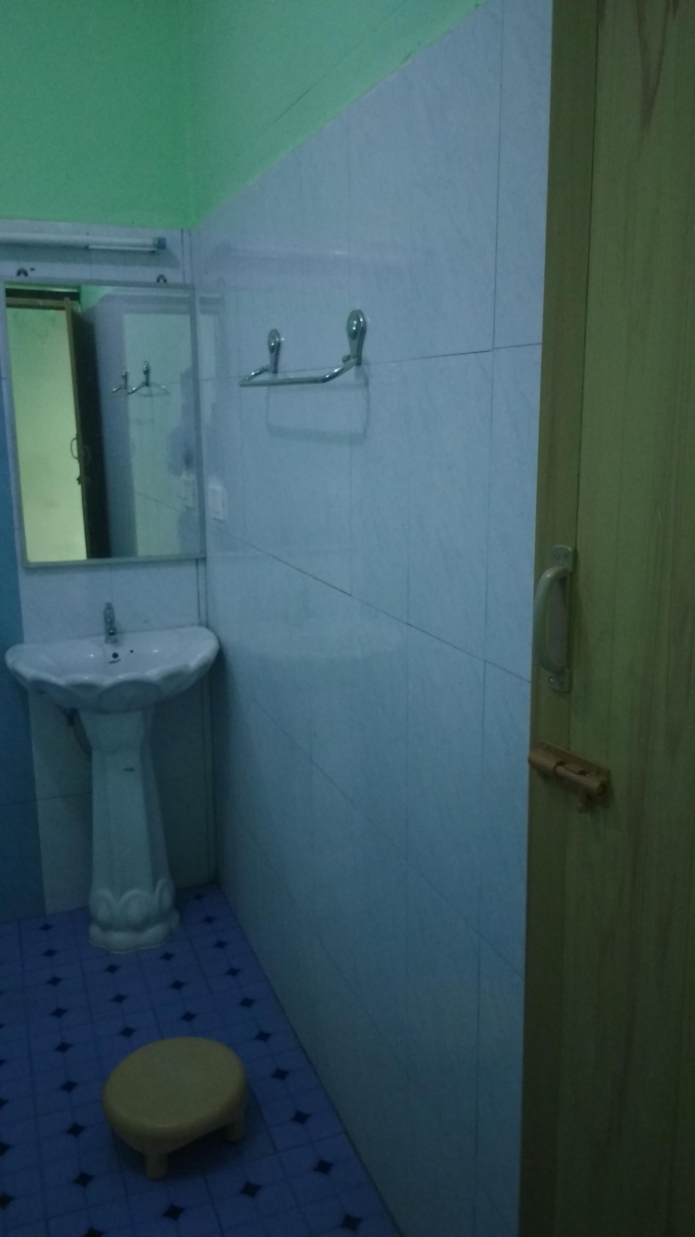 Vinoth's Homestay - Tap to explore photos