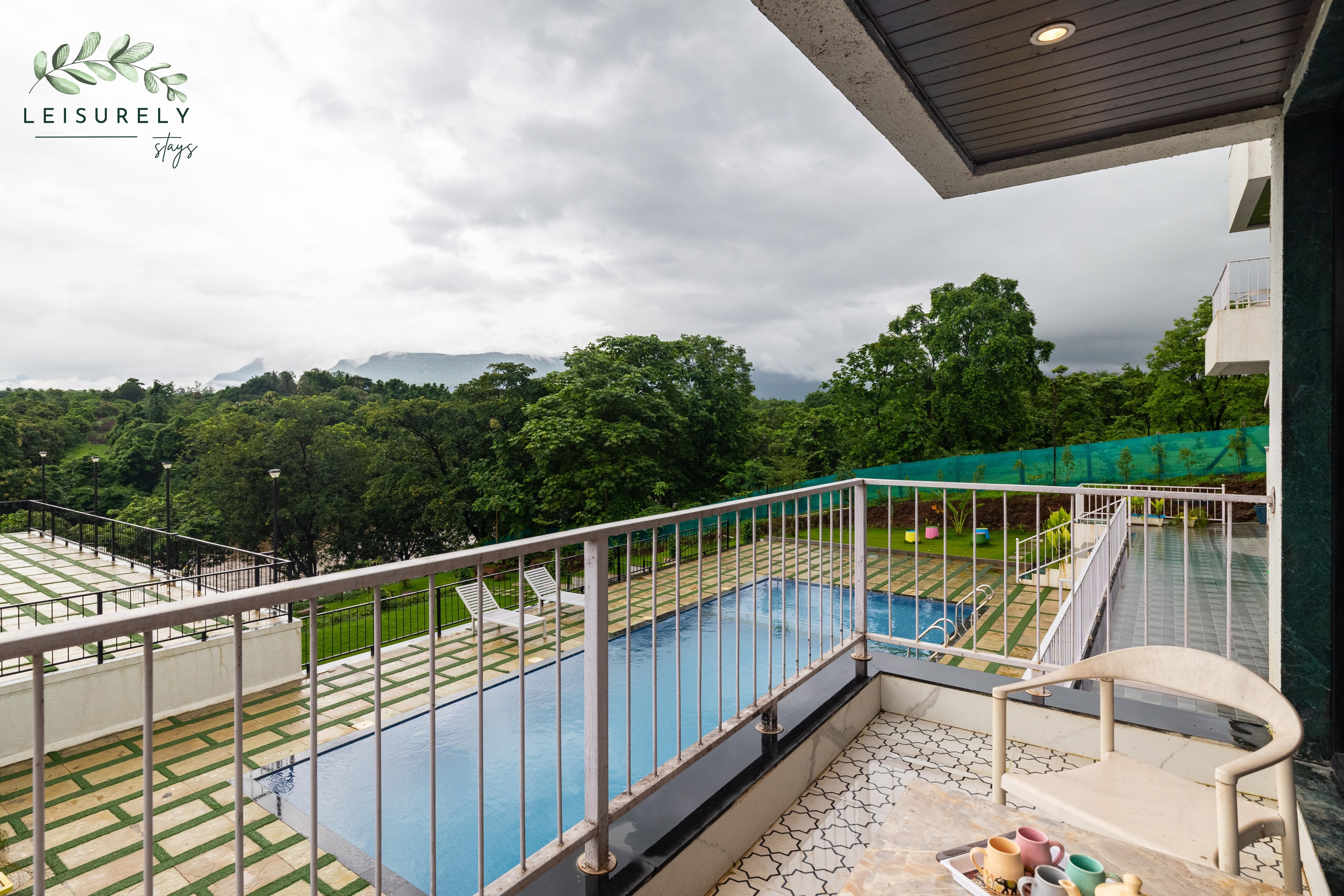 Stay Leisurely Lux Mare Karjat 6 BHK - Tap to explore photos