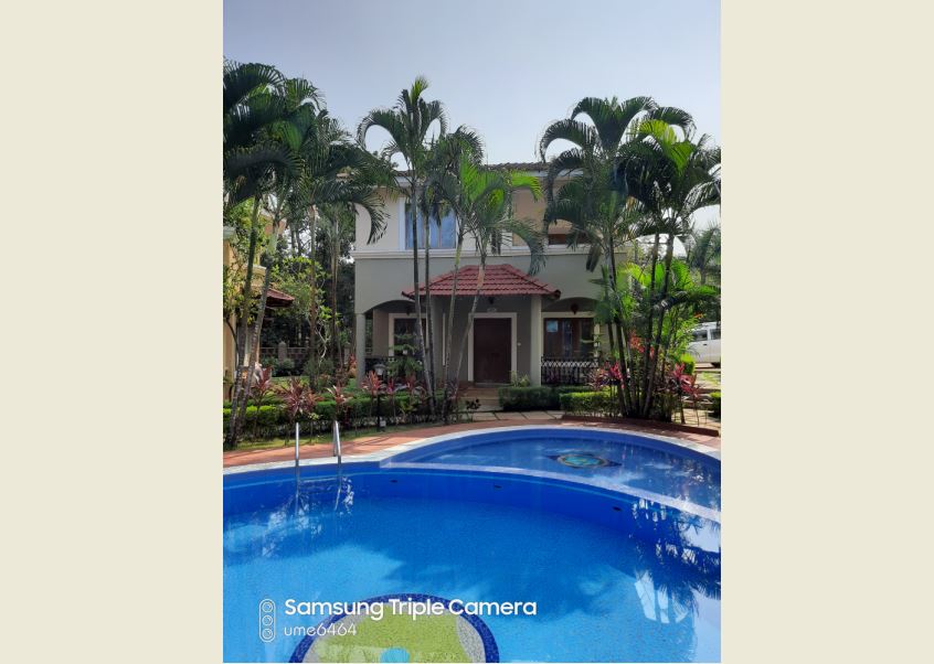 DP Holiday Home - Tap to explore photos