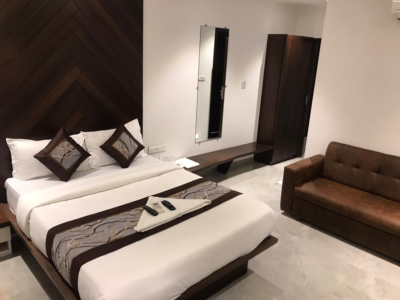 Suite Room 1