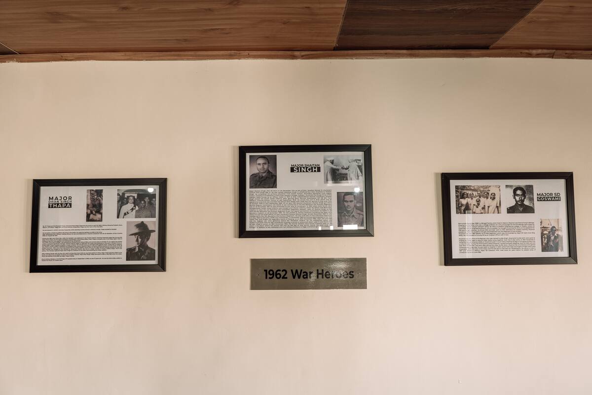 RezangLa Border Homestay - Tap to explore photos