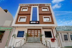 HOTEL O DC GRAND, Varanasi