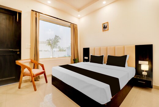 Super HOTEL O VASAL BLISS Restaurant & Cafe