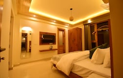 Superior King Room