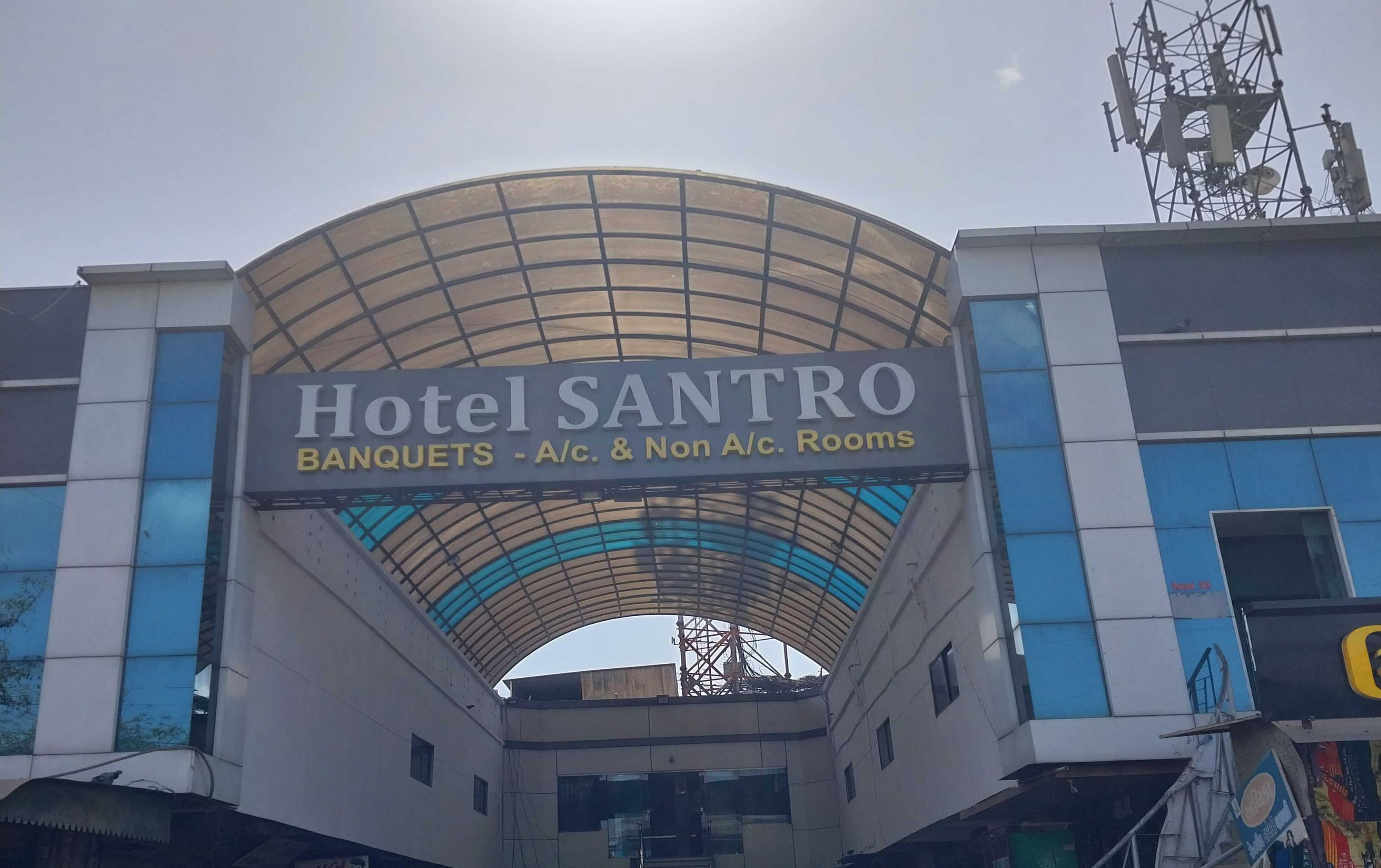 Collection O Naroda Ahmedabad formerly Hotel Santro - Tap to explore photos