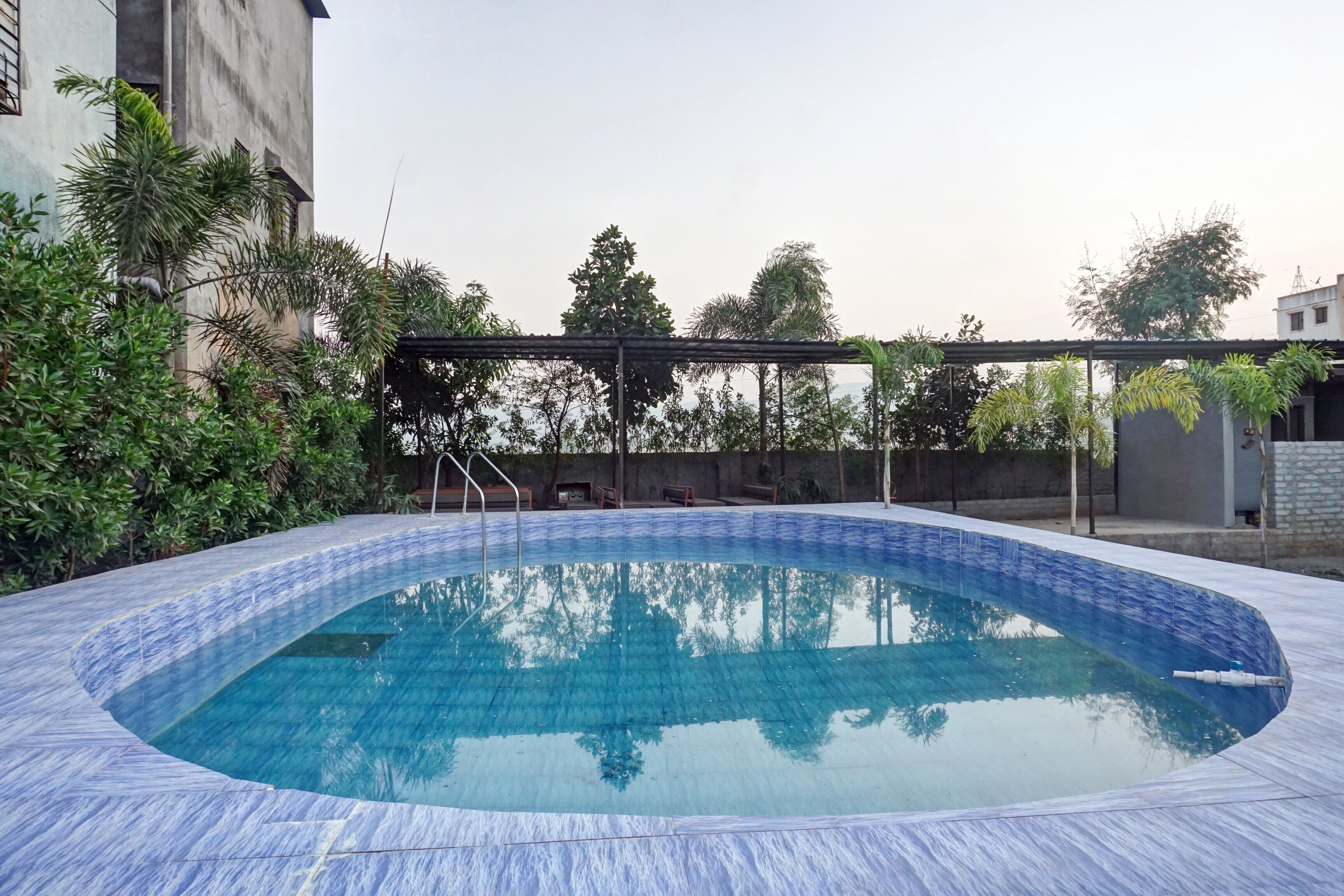 Hotel O Yashraj 7 Resort - Tap to explore photos