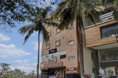 Hotel O Canton, Bangalore