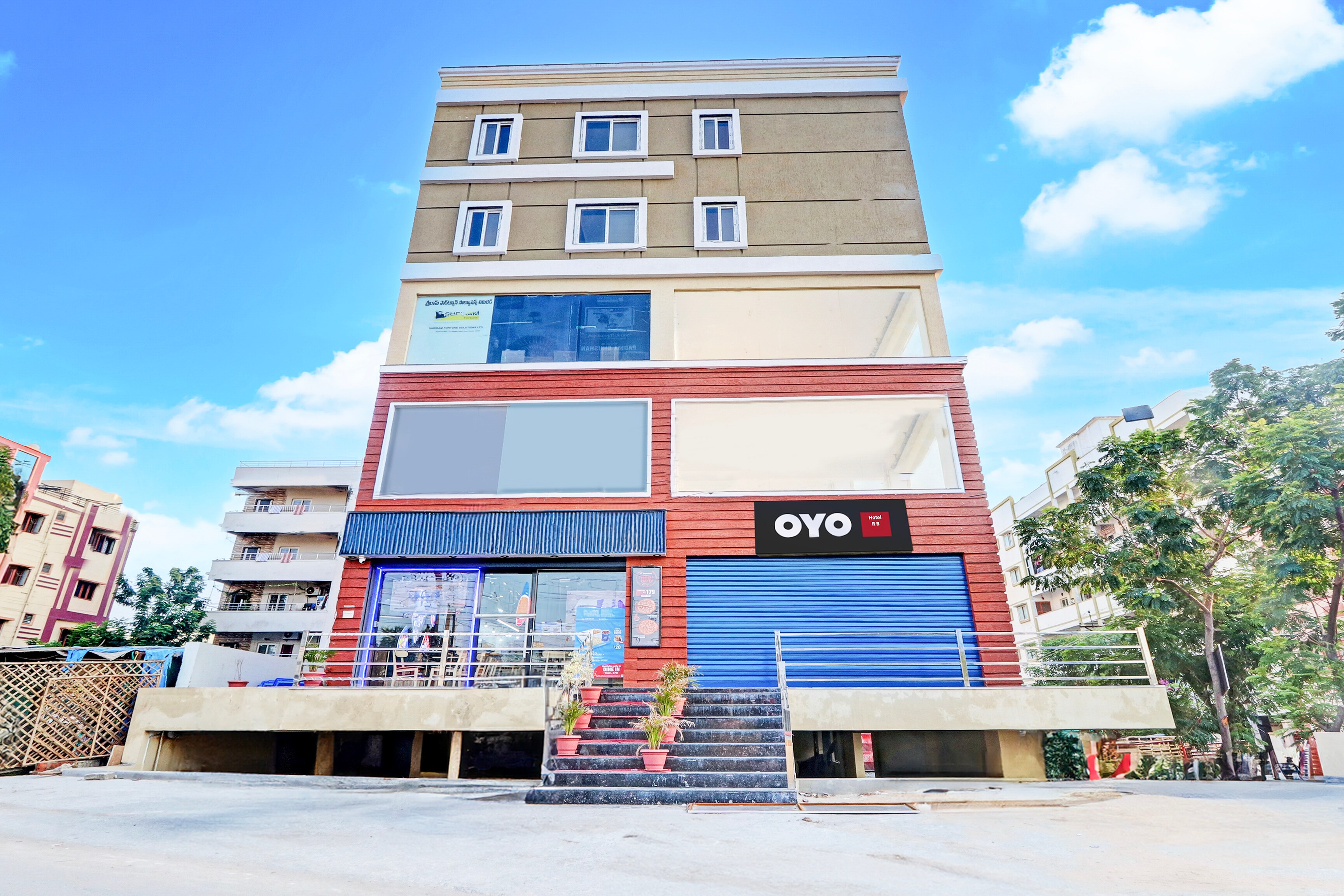 Hotel O RB @ KOMPALLY - Tap to explore photos