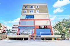 Hotel O RB @ KOMPALLY, Medchal