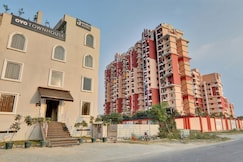 Townhouse Amaraa Hotel Near Phoenix Palassio, Lucknow