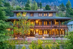 StayVista at Snowdrop House, Manali