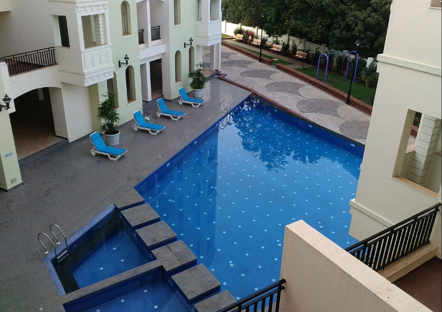 2BHK Apartment with Jacuzzi - Tap to explore photos