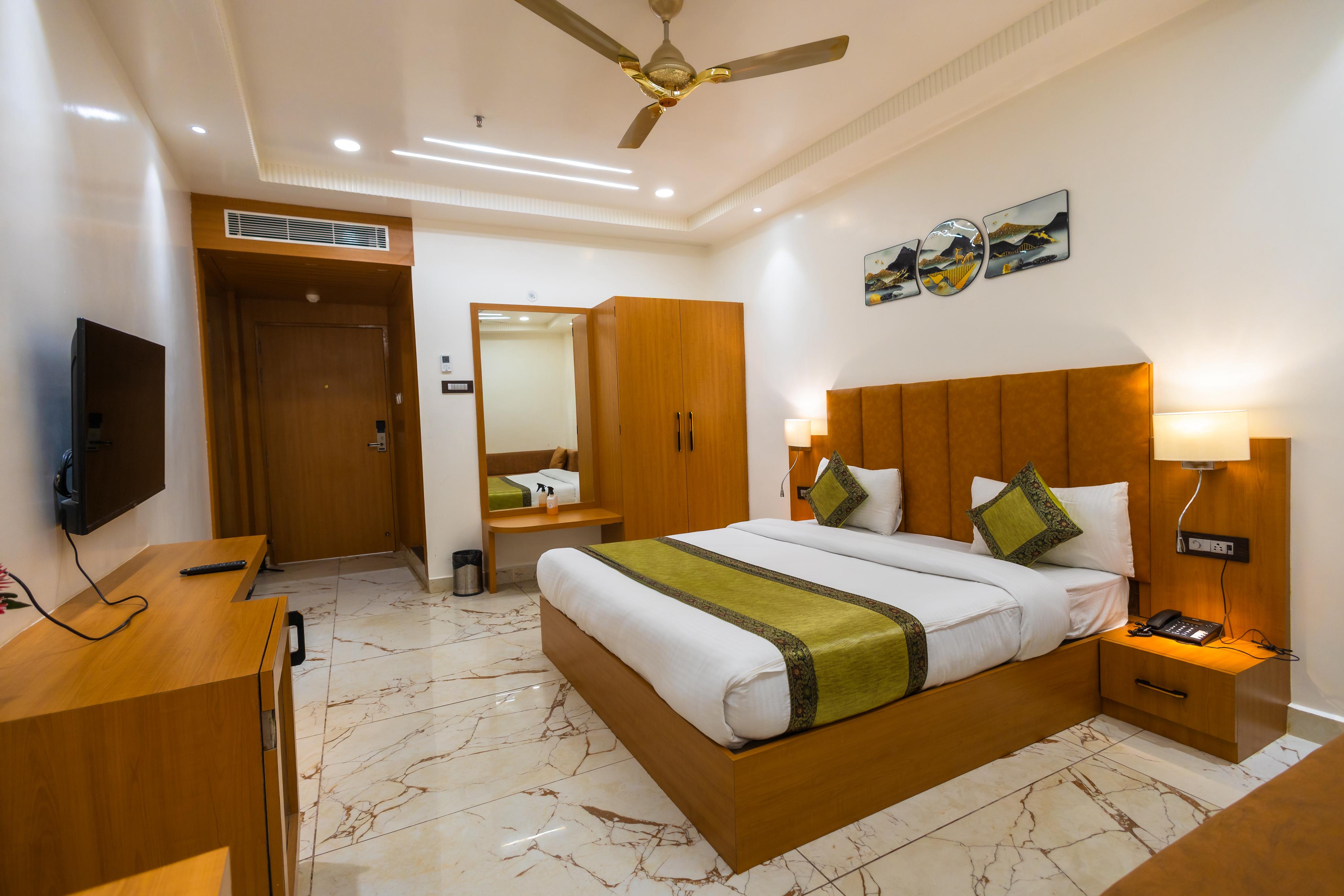 HOTEL KALAWATI PALACE - Tap to explore photos