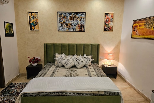 Luxury Flat By Trendy Feels