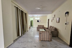 R202 3BHK in Krishna Nagar Lucknow, Lucknow