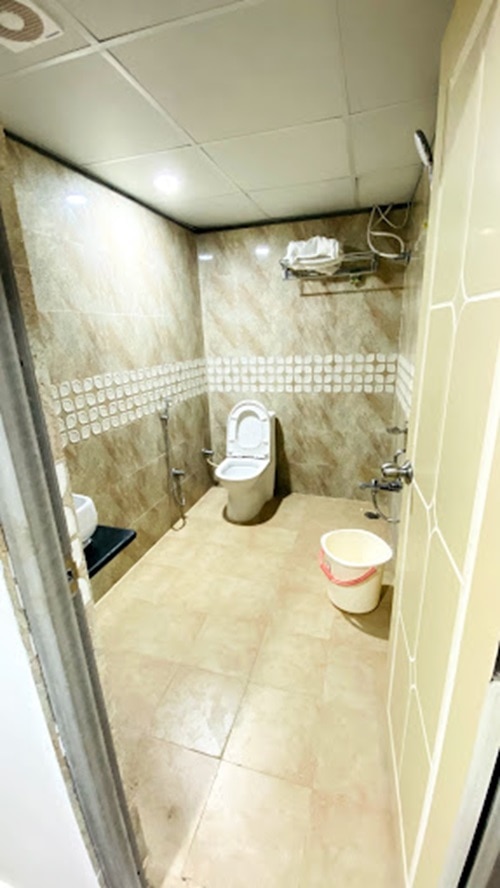 TRISHUL LUXURY ROOMS - Tap to explore photos